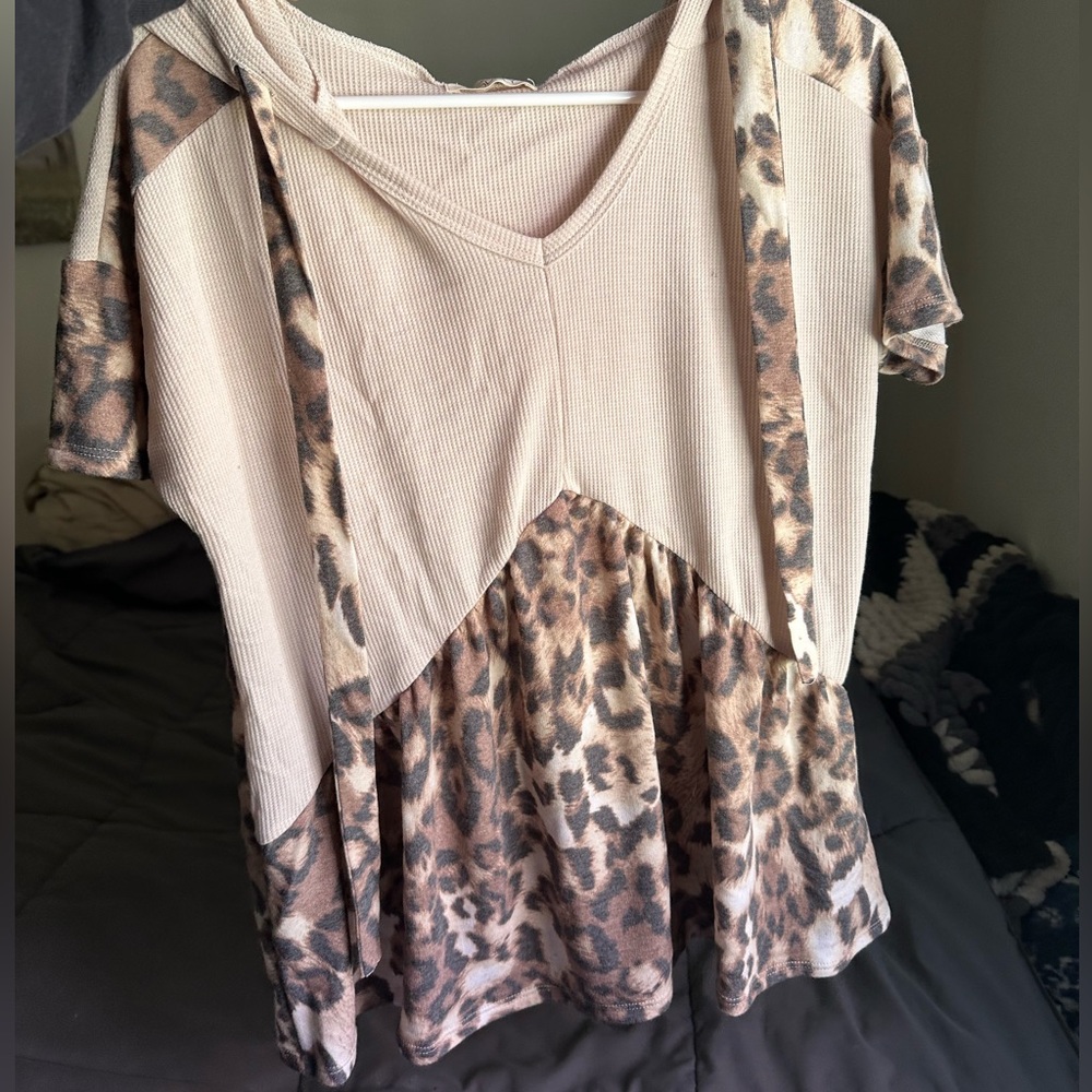 Women’s boutique Top
